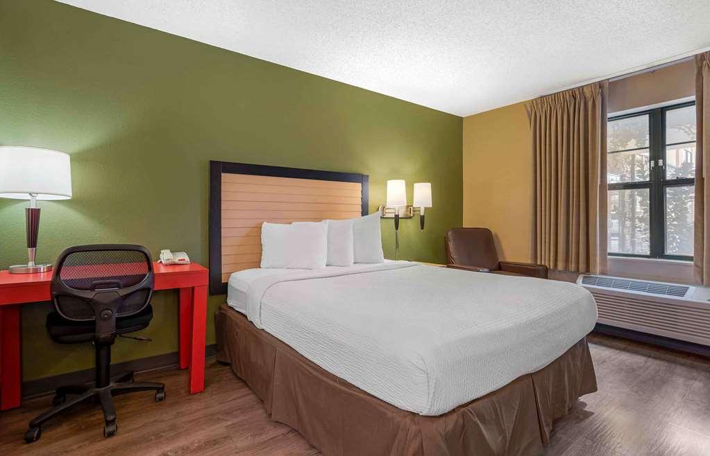 Extended Stay America Suites - Houston - Med Ctr - Greenway Plaza Номер фото